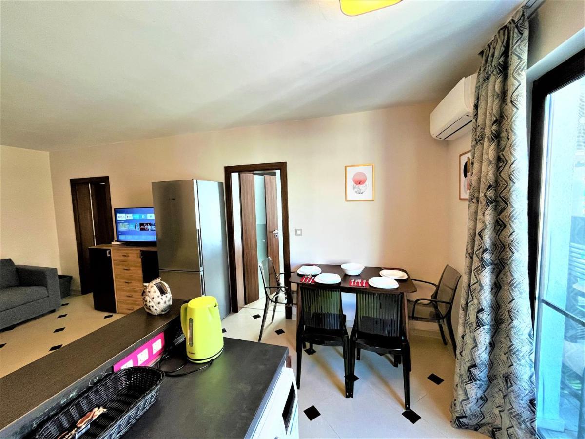 פומורי Botabara 312 Self Catering Beach Apartment מראה חיצוני תמונה